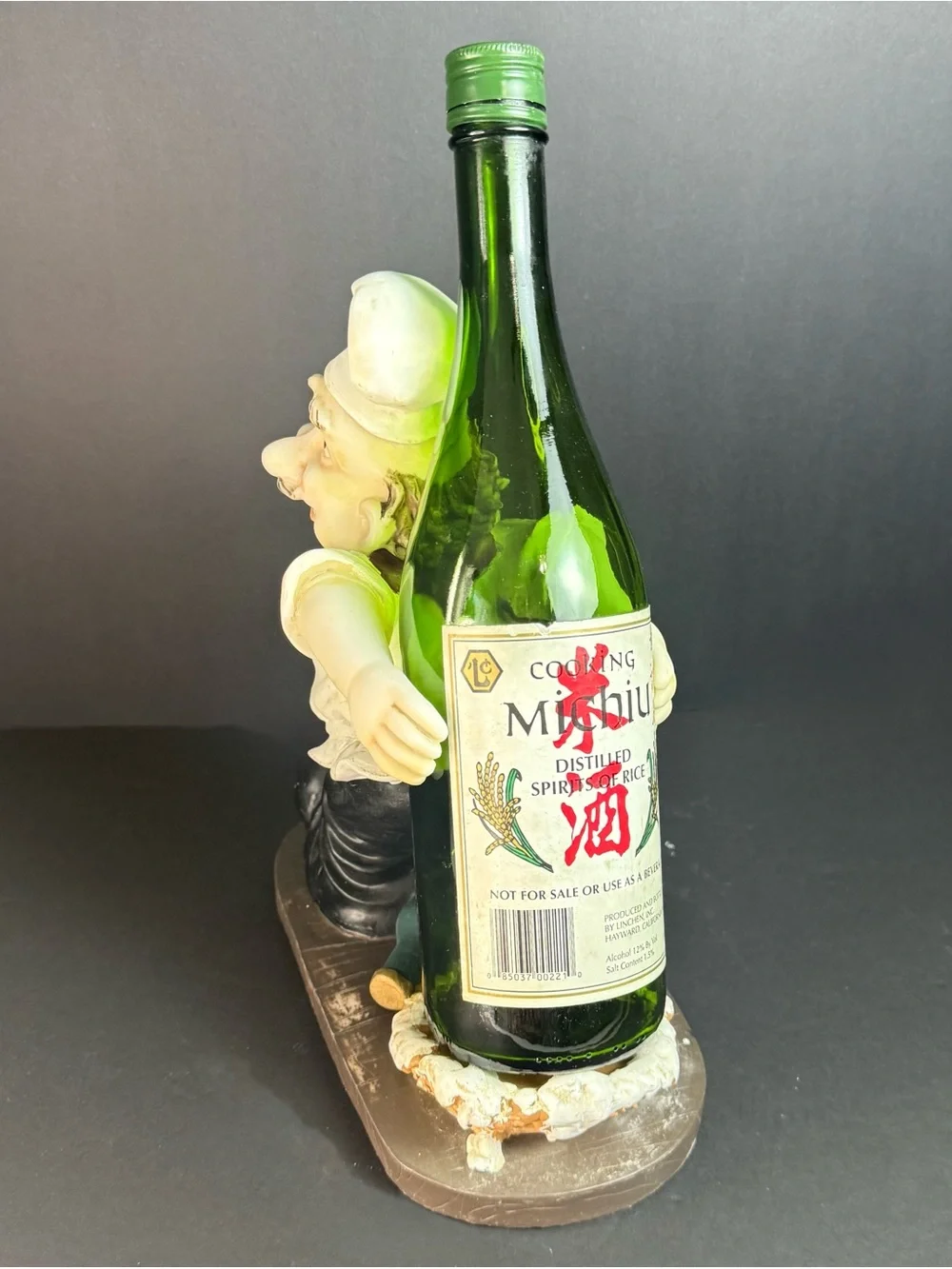 Vintage Happy Italian Chef 10” high Cooking Wine Bottle Holder Resin *READ*